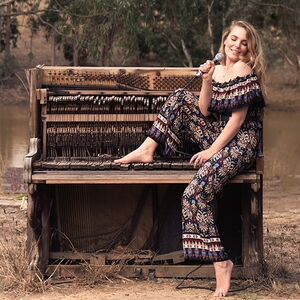 Jaymi Raine Music, singer-songwriter in Adelaide, photo 2