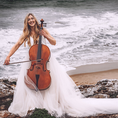Cello By The Sea, cello player in Adelaide, photo 2