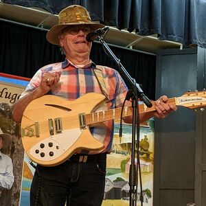 Old Bluey, comedian in Adelaide, photo 2