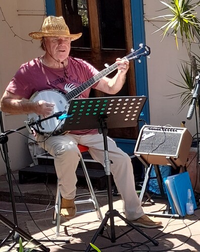 Old Bluey, comedian in Adelaide, photo 3