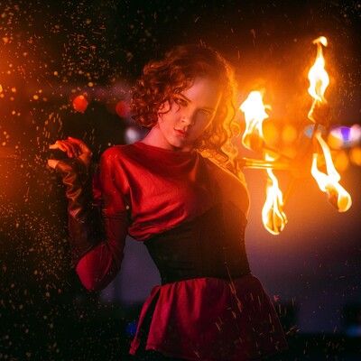Emi-Lou Fire, fire performer in Adelaide, photo 2