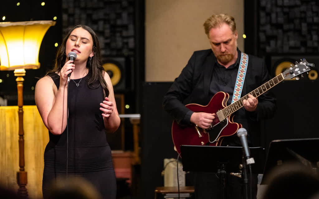 Ruby Zoontjens, jazz singer in Adelaide, photo 3