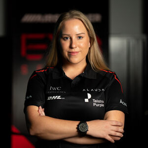 Emily Duggan, keynote speaker in Adelaide, photo 2