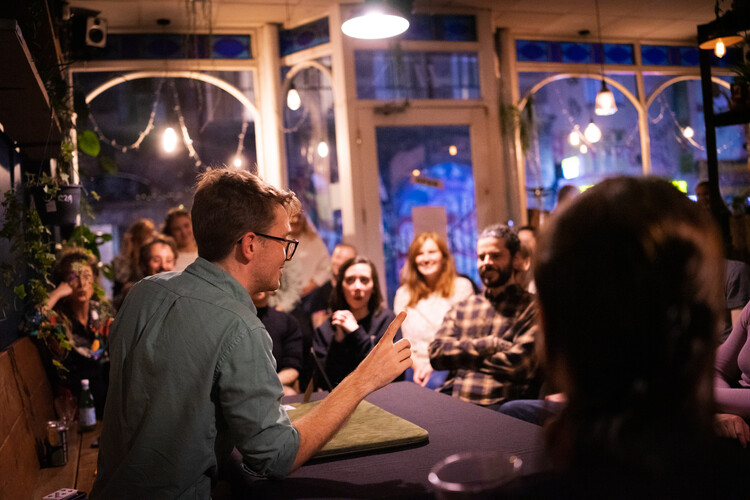 Sam King, magician in Adelaide, photo 3