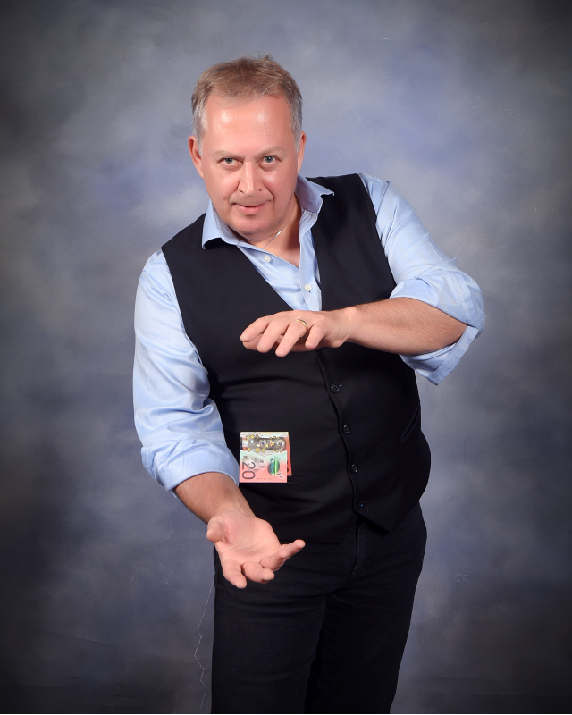 Aces Magic, magician in Adelaide