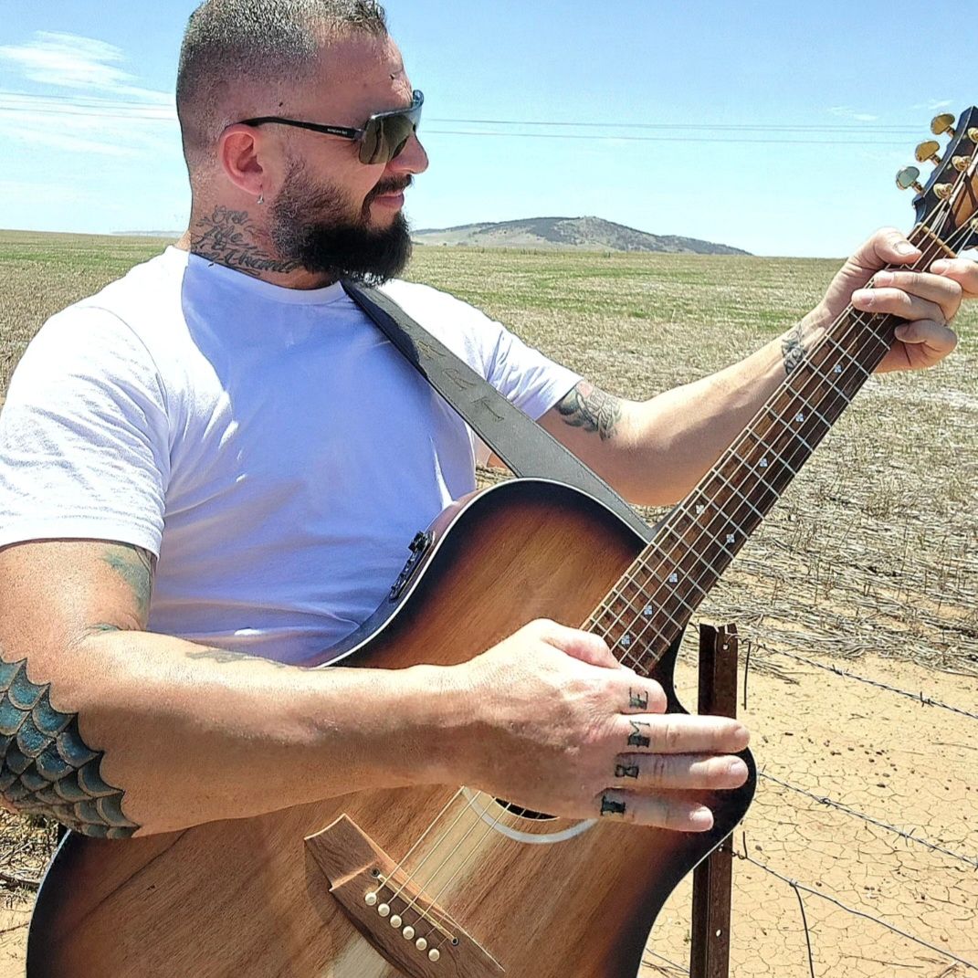 Mike Loy, singer-songwriter in Adelaide
