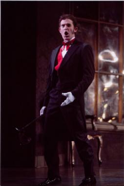 Bernard Hull, opera singer in Adelaide, photo 3