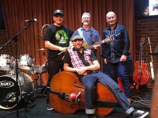 Top Dead Centre, rockabilly band in Adelaide, photo 3