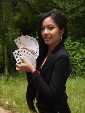 The Queen of Cards, roving magician in Adelaide, photo 2