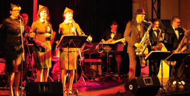 The Elliott Sisters with Swing & Tonic, swing band in Adelaide