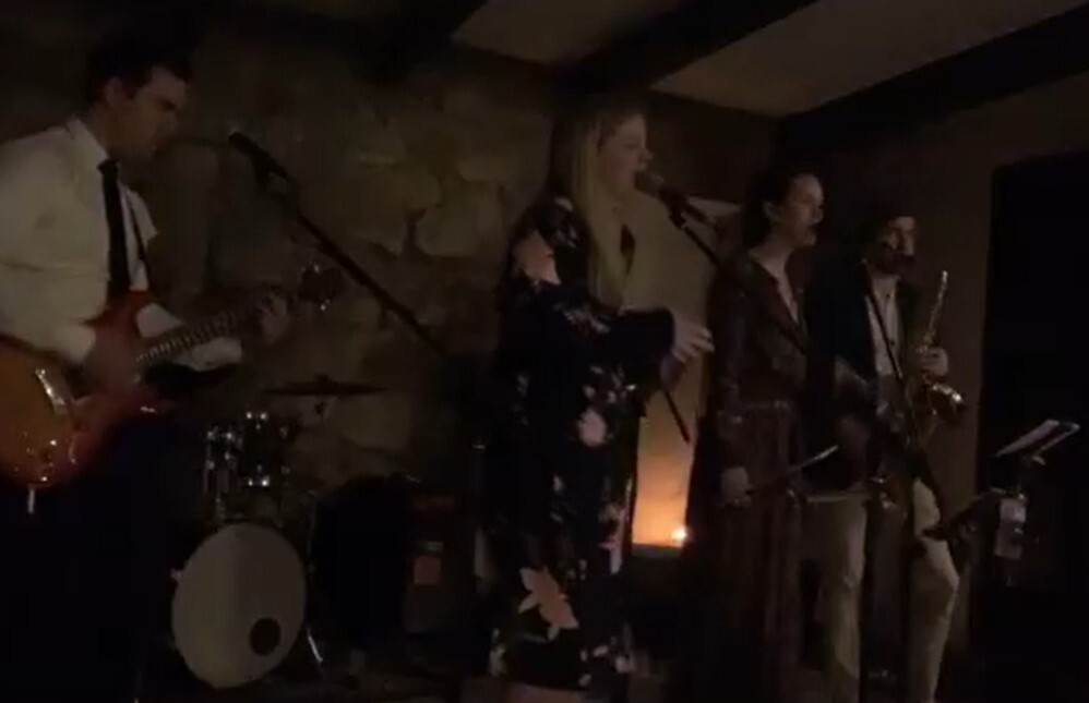 Aria Live Music, wedding band in Adelaide, photo 2