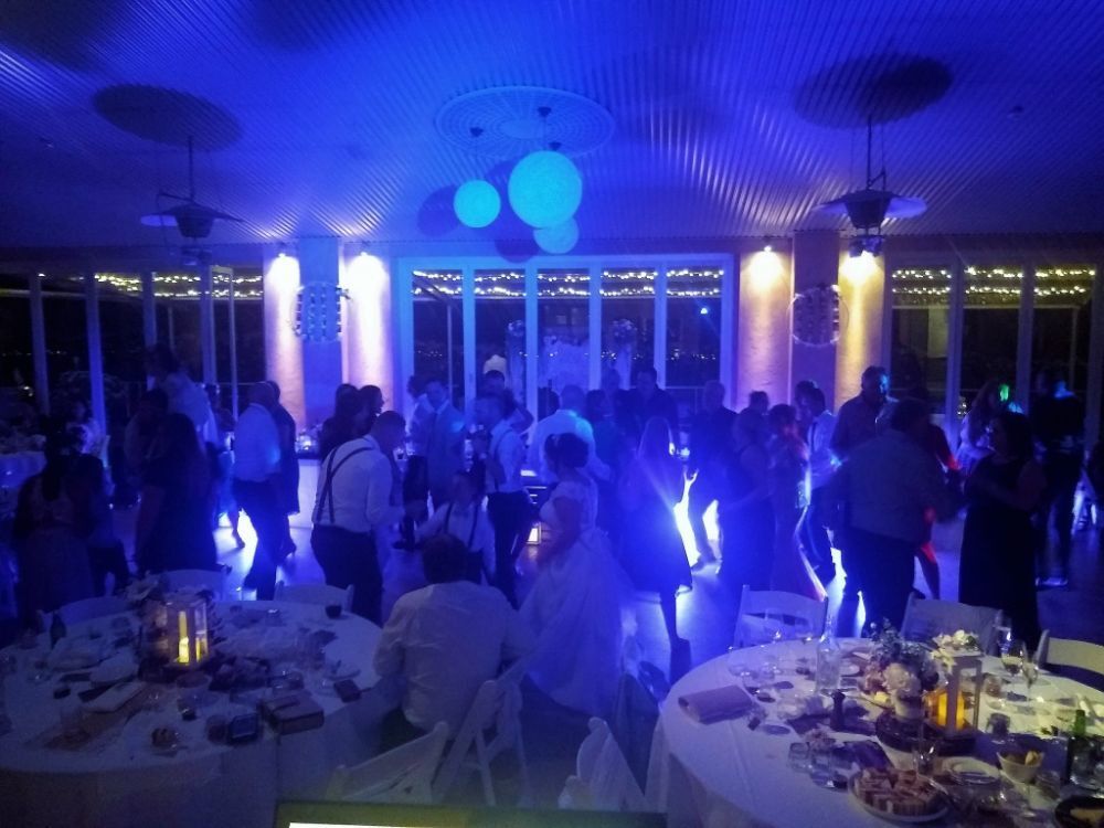 DJ Flakes, wedding band in Adelaide