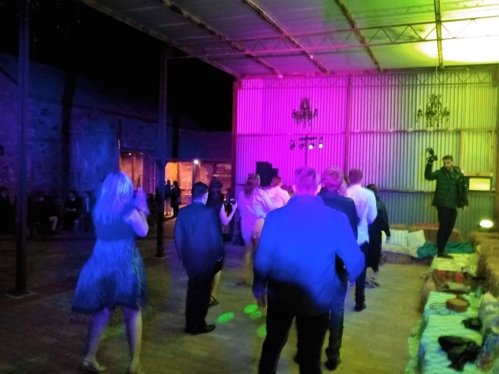 DJ Flakes, wedding band in Adelaide, photo 2