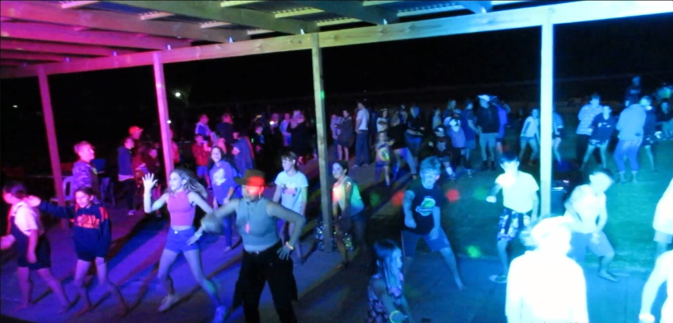 Good Vibrations Mobile DJs, wedding band in Adelaide