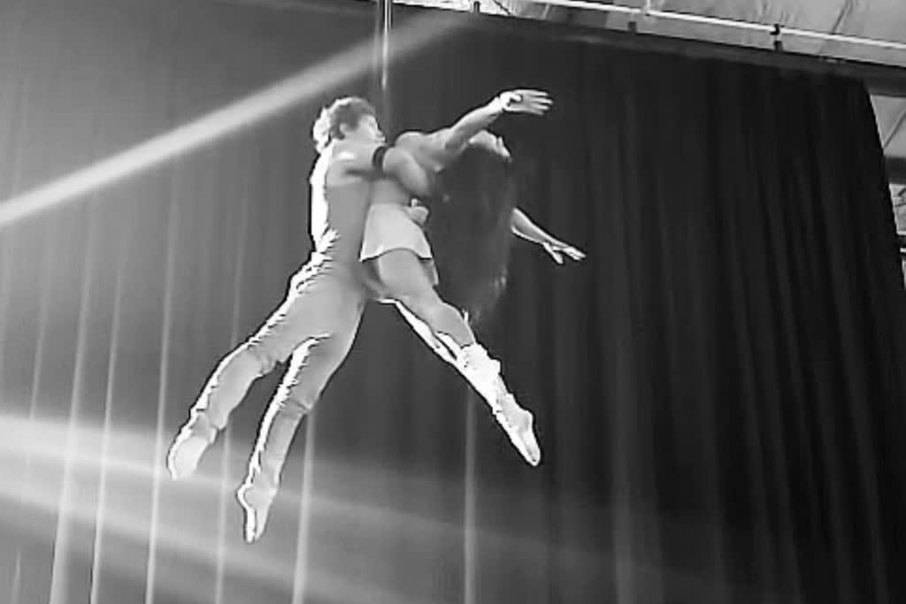 Tethered Soul, aerial straps