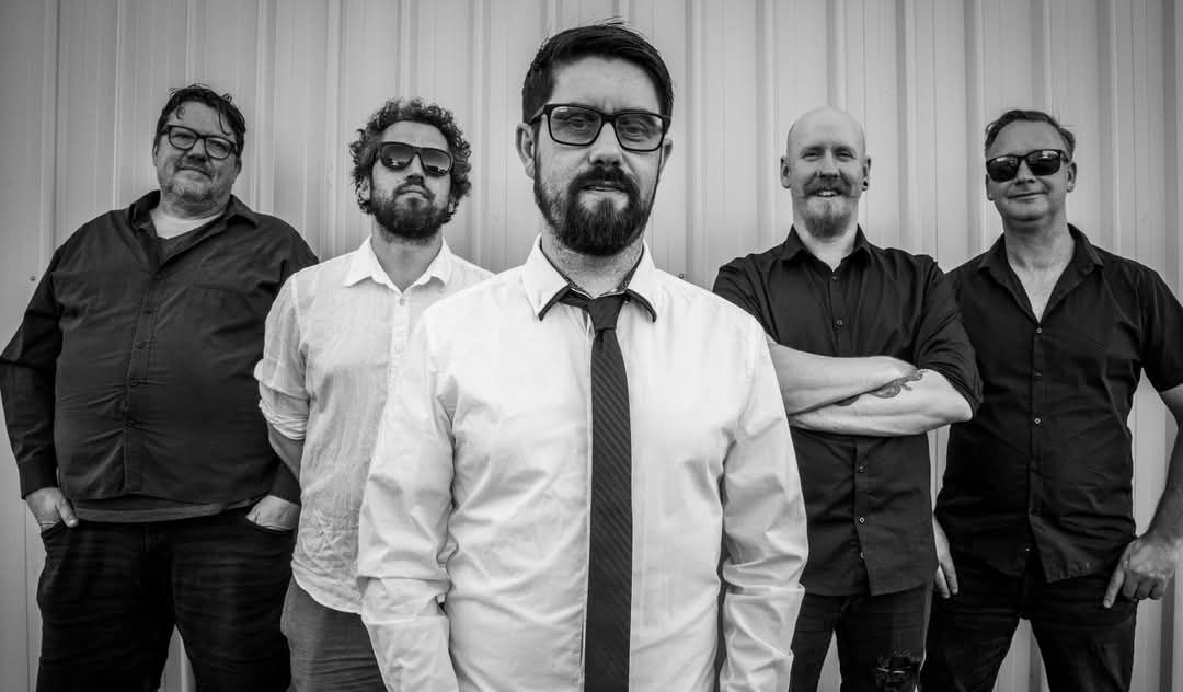 The Middle Covers, cover band in Albury