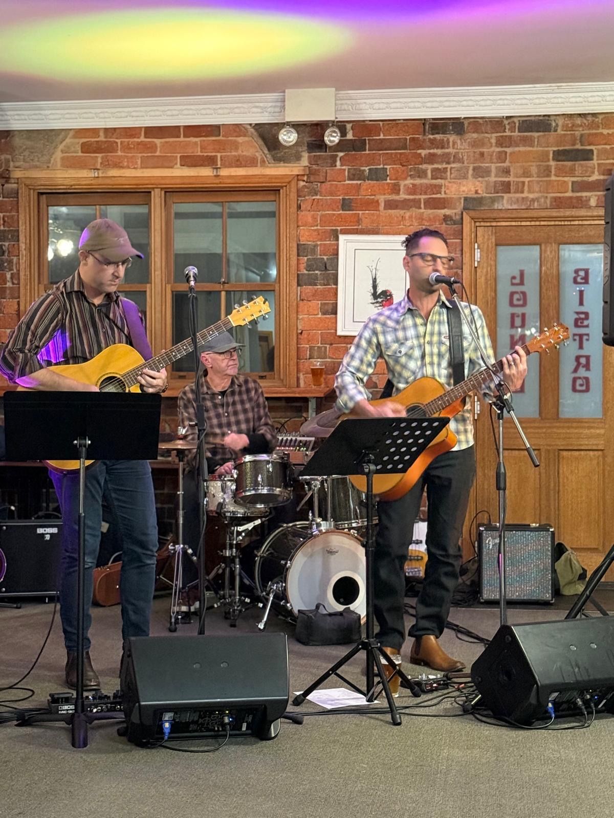 Indigo Drive, wedding band in Albury