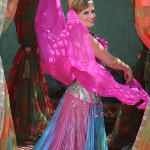 Belly dancer Siduri, live in Alice Springs, photo 2