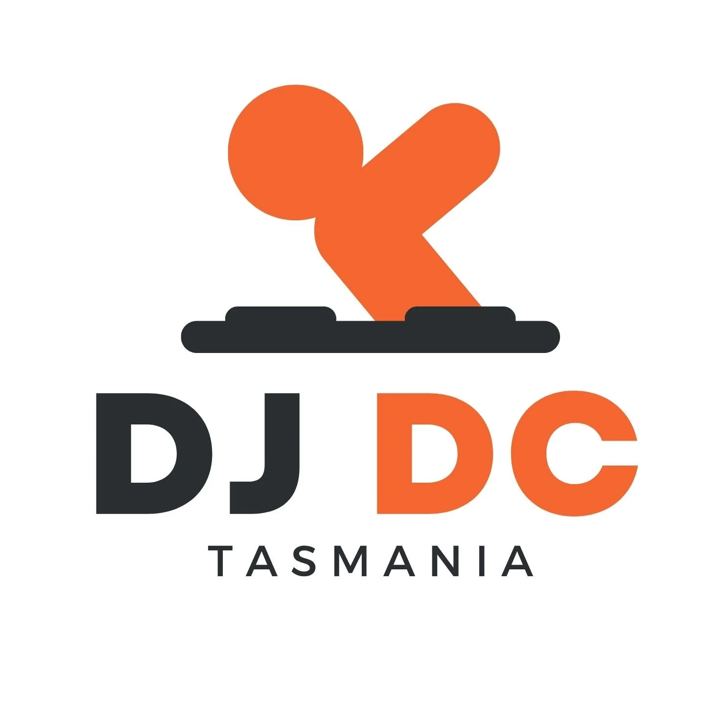 DJ DC, live in TAS