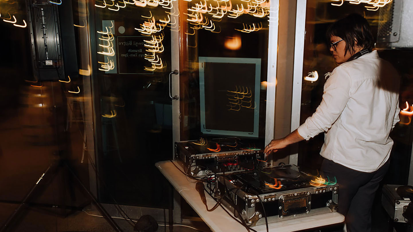 Kristin Prior, dj