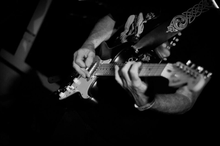 Allan Watts, cover band in Bega, photo 3