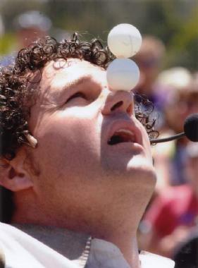 Brett Gregory, children's magician in Bendigo, photo 3