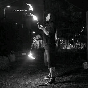 Je$TeR bOgAn DuDe, juggler in Bendigo, photo 2