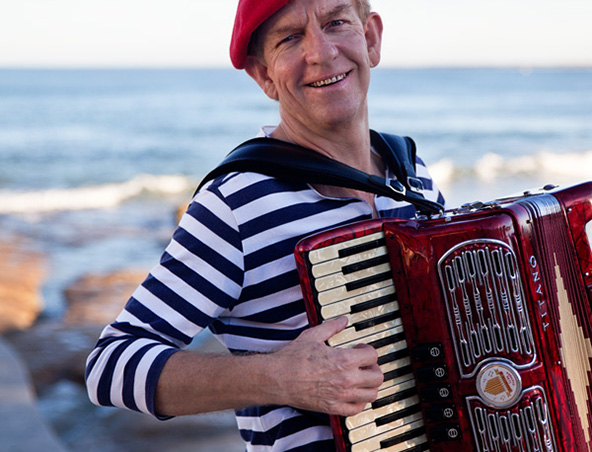 Brisbane Piano Accordion Player A, live in Brisbane, photo 2