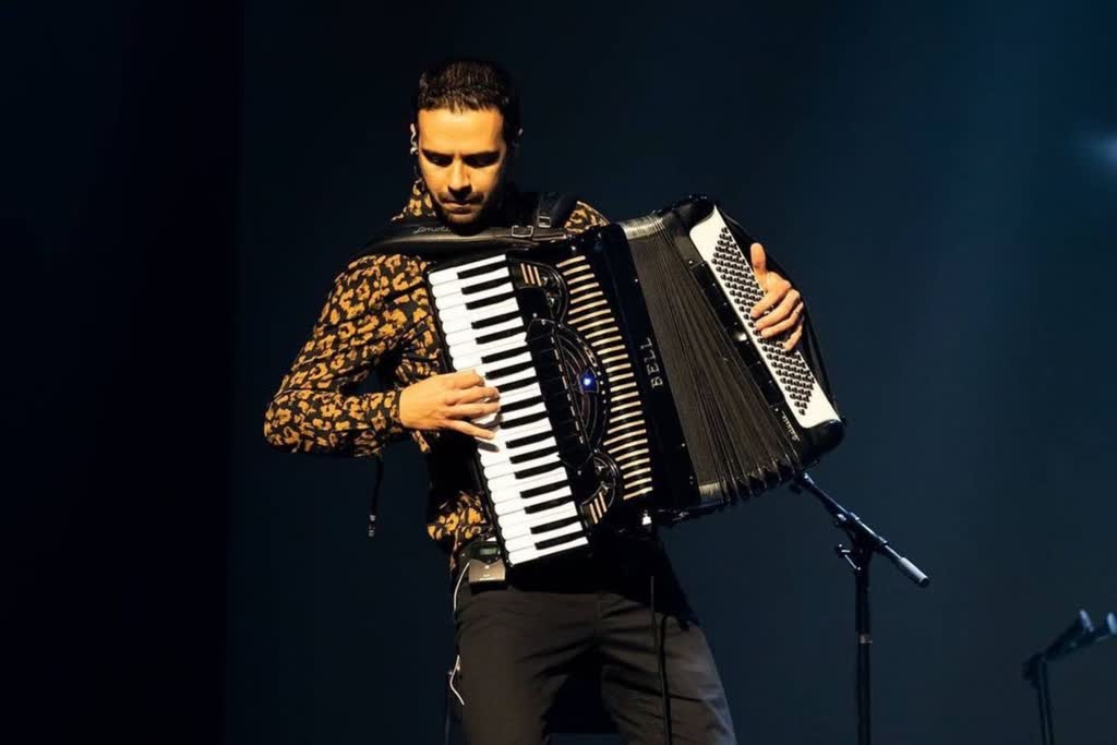 Ricardo Bona, accordion player