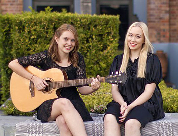 Downtown, musical duo in Brisbane, photo 3
