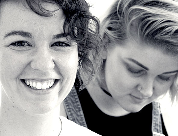 Emily And Sarah, musical duo in Brisbane