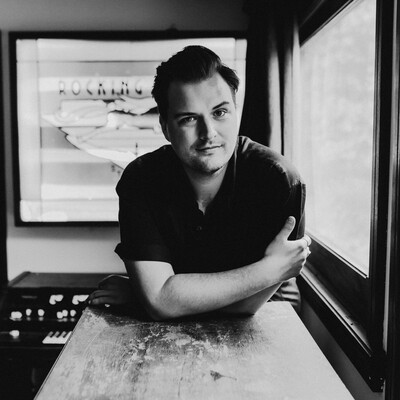 Alex Crook, singer-songwriter in Brisbane