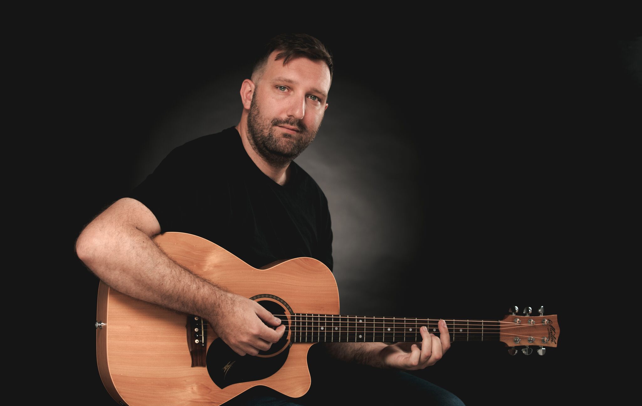 Brad Wild, singer in Brisbane