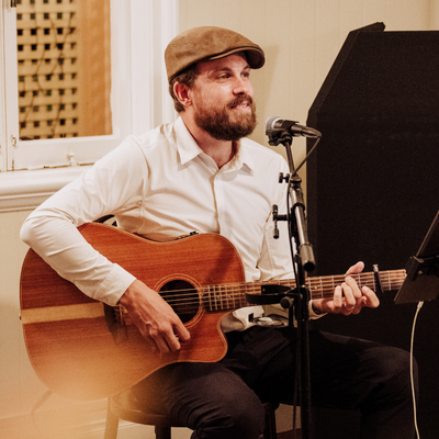 Bradley Button, musical soloist in Brisbane, photo 2