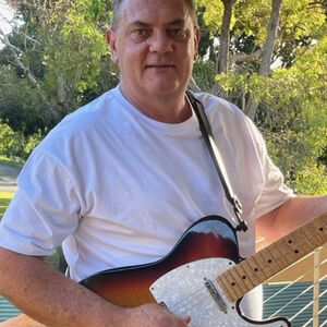 Brett Goodwin, singer in Brisbane, photo 2