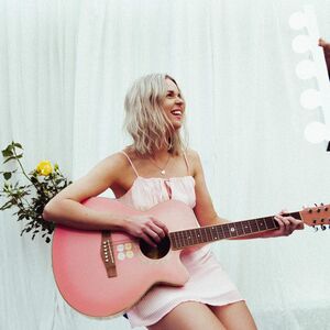 Candice Long, singer-songwriter in Brisbane, photo 2