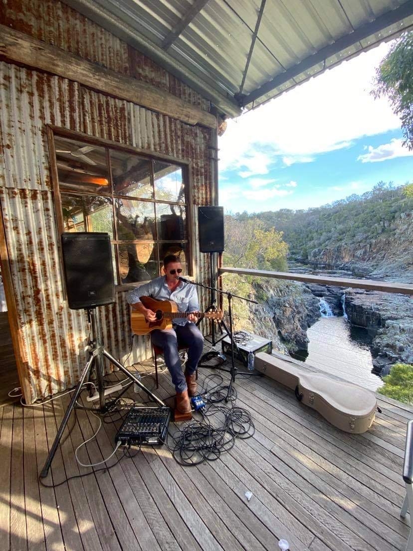 Dan Wade Music, singer in Brisbane