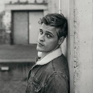 Harry Phillips, singer-songwriter in Brisbane, photo 2