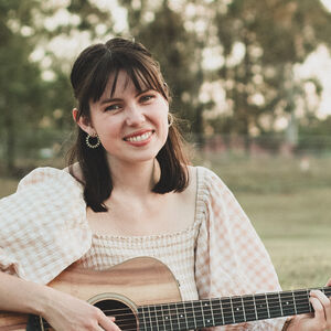Maddie Cooper, singer in Brisbane, photo 2