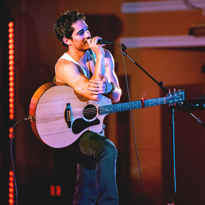 Rene Le Feuvre, musical soloist in Brisbane, photo 2