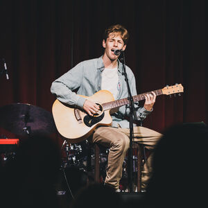 Ronan Maclean, musical soloist in Brisbane, photo 2