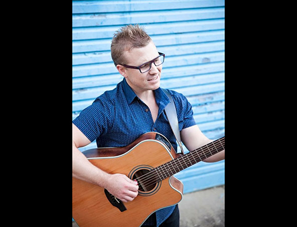 Anthony, musical soloist in Brisbane, photo 2