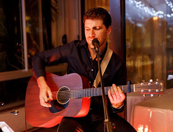 Brett, musical soloist in Brisbane