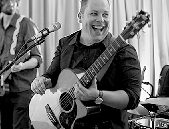 Greg, musical soloist in Brisbane
