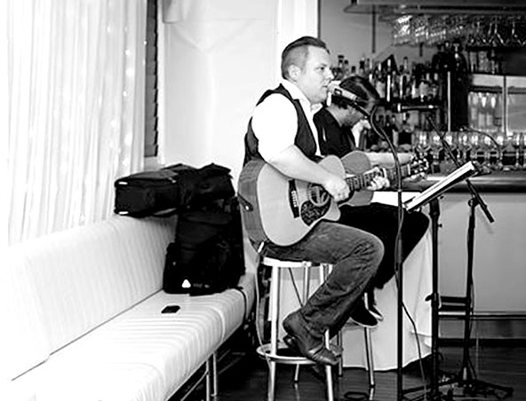 Greg, musical soloist in Brisbane, photo 2
