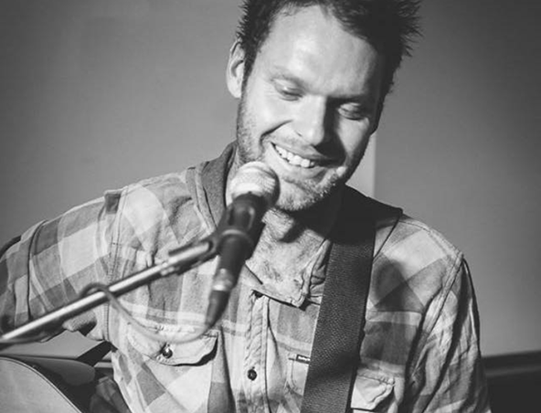 Jason, musical soloist in Brisbane