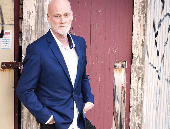 Simmo, musical soloist in Brisbane, photo 2