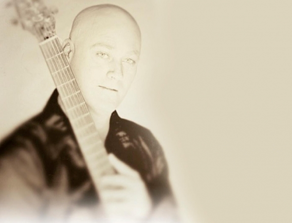 Simmo, musical soloist in Brisbane, photo 3