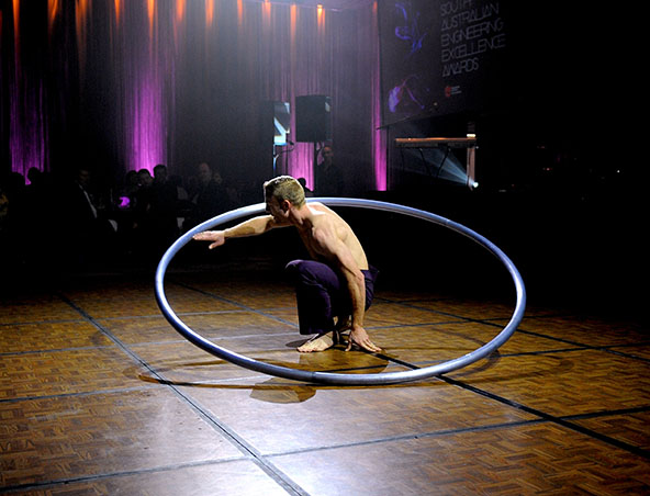 Roue Cyr, acrobat in Brisbane, photo 3