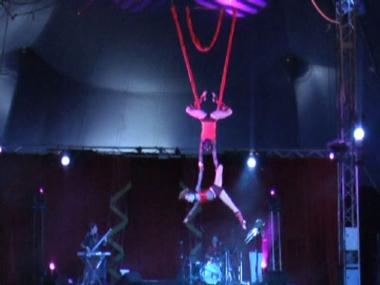 Setallite, aerialist in Brisbane, photo 2